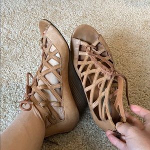 Steven madden sandals size 5.5